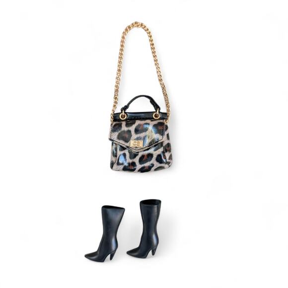 Zuru Mini Brands Leopard Print Mini Fashion Bag Gold Chain Handbag & Boots - Picture 1 of 2